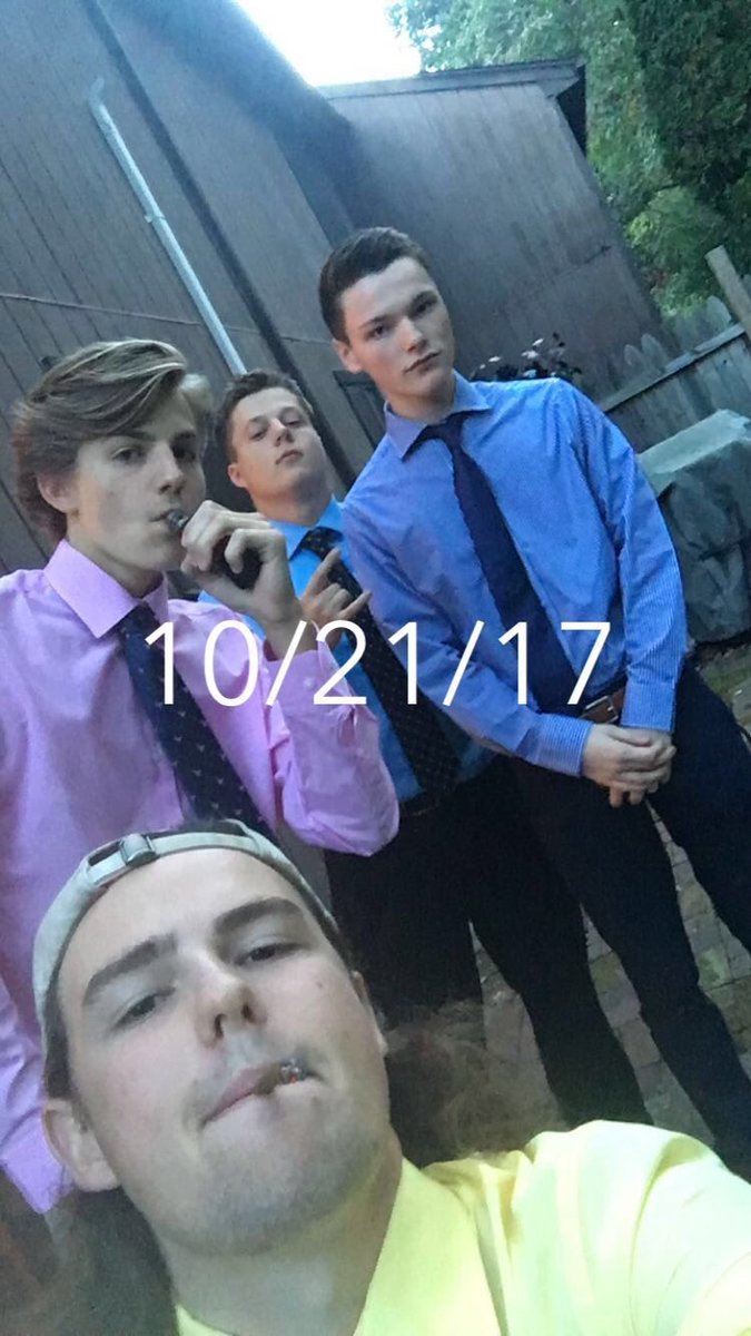 JChurach's tweet photo. Happy birthday baggy b🎉✊🏻🍺 #freebags @bgoodyy https://t.co/MQs0QAAcO2