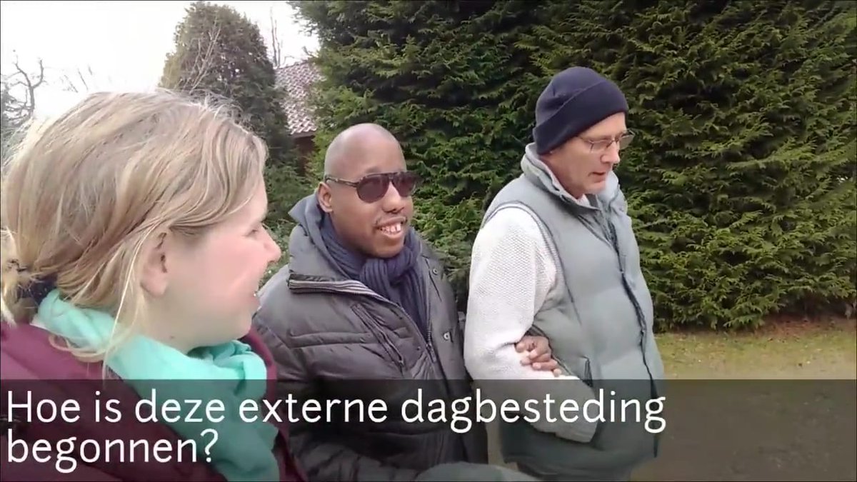 Mindselfie's tweet photo. https://t.co/8dBPfHG2YC

Meedoen in de maatschappij: externe dagbesteding @ bungalowpark de Egelshoek. Mooi hoe er samen wordt gewerkt met buurtbewoners, medewerkers van het park, bezoekers enz. https://t.co/Lz5hcA2aEi