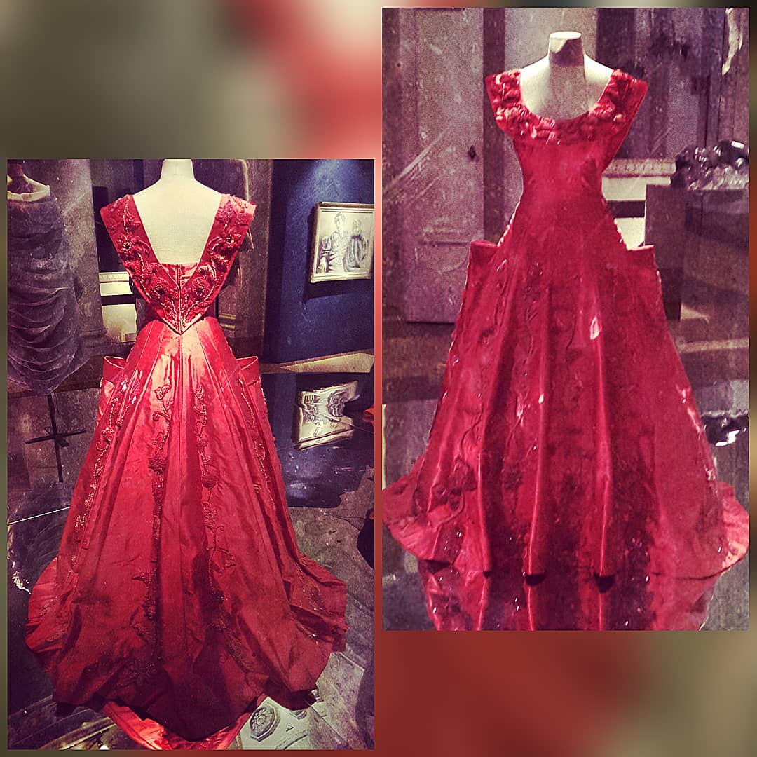 NIKK_ismy_NAME's tweet photo. R E D P A S S I O N
#reddress #almamarialami #ballroomgown #longdress #nudeback #florence #firenze #tuscany #toscana #museodellamodaedelcostume #palazzopitti #love #loveislove #redpassion #fashion #fashiondesigner #fashionable #glamour #glam #cool #dream #followme #like https://t.co/MhdegikzXk