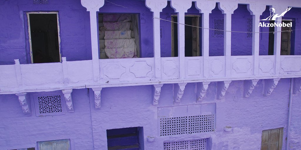 AkzoNobel's tweet image. #DidYouKnow lighter shades of #purple are said to suppress the appetite, provide a peaceful ambience and relieve tension? 💜 #powerofcolor