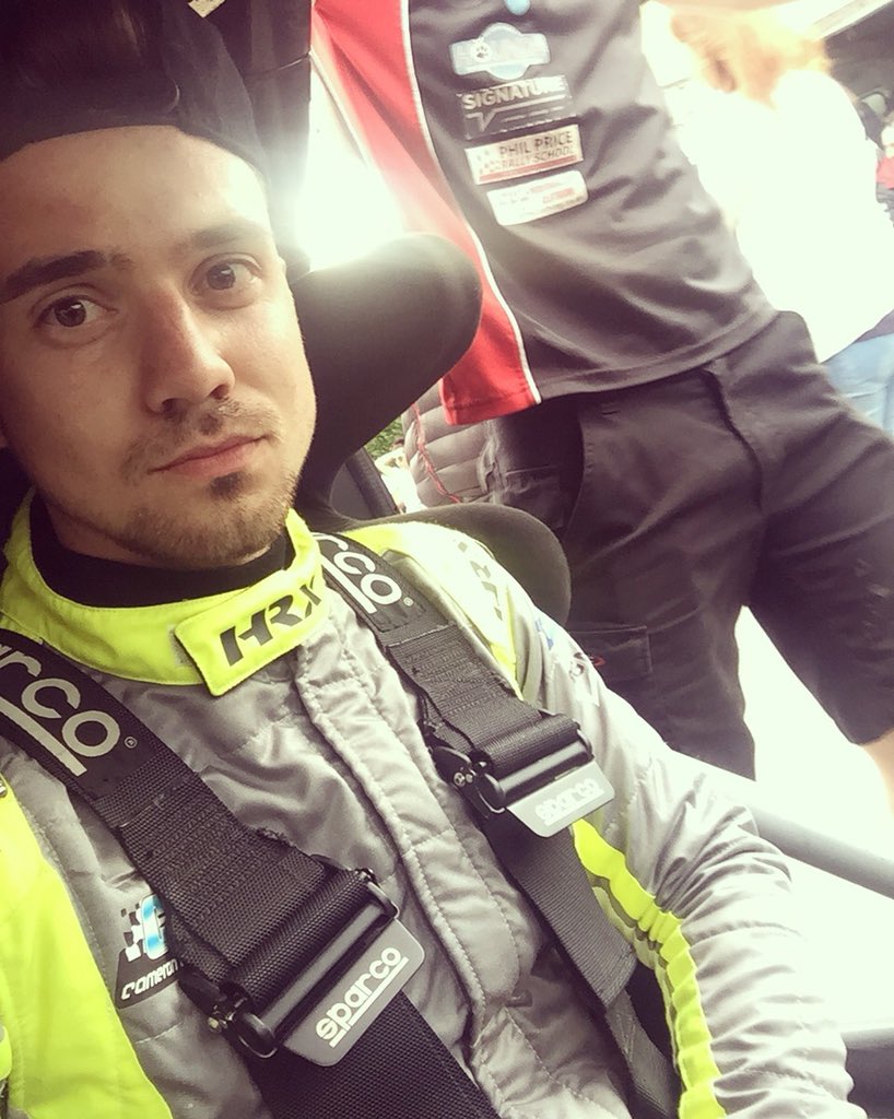 2 weeks since I was last in a rally car! Working hard to be belted back in one soon. New sponsors on board ———————
- #rally #athlete #workinghard #motorsport #event #professionaldriver #determind #peugeot #208 #R2 #HRX #sparco #CDR #sponsors #sponsorship #support