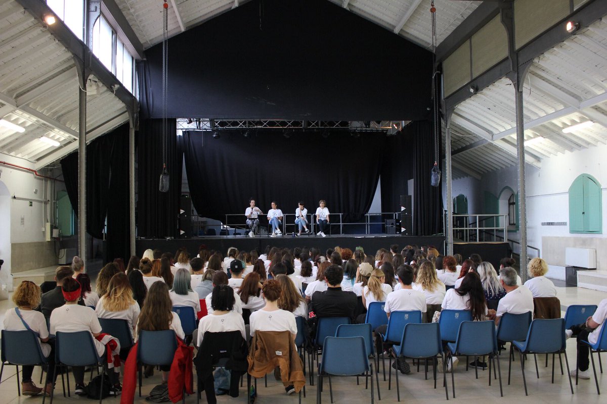 _moodboo_'s tweet photo. Algunas fotitos del evento 💜
¡Seguimos sin palabras!

Hemos hecho una crónica de lo que pasó: https://t.co/jpP964Kn0h https://t.co/qZX1F1JfpG