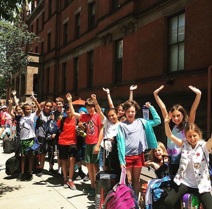 adventschool's tweet photo. Fifth Grade left for their field trip to New York City yesterday, and haven’t looked back since! #TheCityIsOurClassroom #ImmigrationStudy #ExperientialLearning #LearnWithPassionActWithCourageChangeTheWorld https://t.co/eDL1I6Z6t0