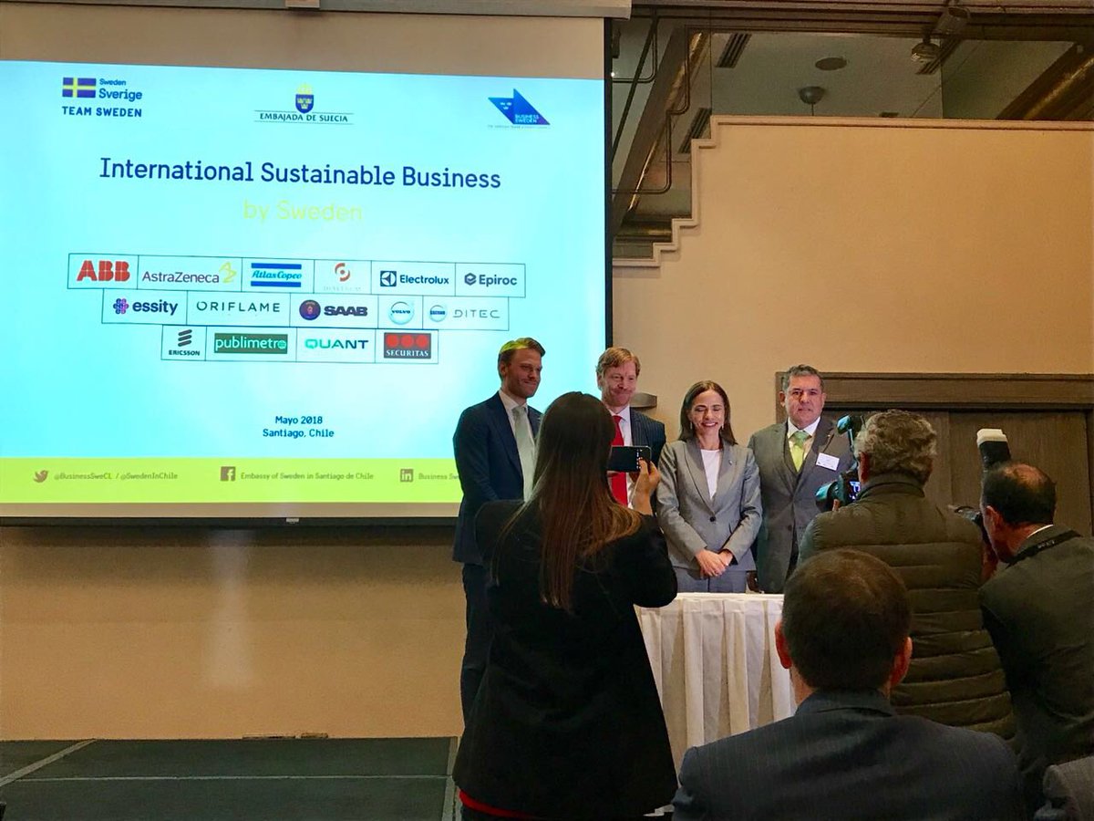 ABBenChile's tweet photo. Empresas suecas en Chile con el @MinMujeryEG firman manifestación de compromiso con “Sello Iguala-Conciliación” #DiaNacionaldeSuecia #SemanaSueca #RSE #theswedishway https://t.co/Gq9hDdaKoI