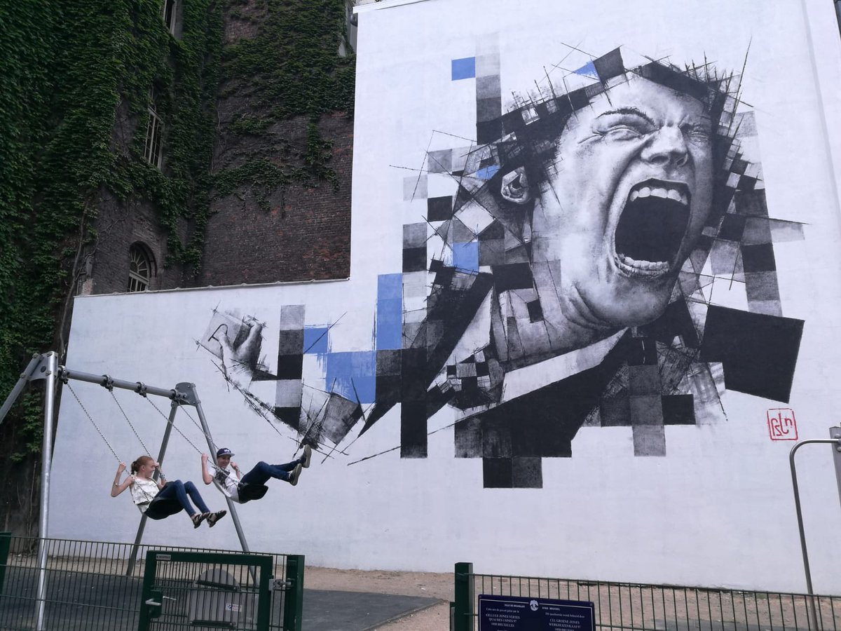 KhalidZian's tweet photo. Nouvelle et très jolie fresque de #fstn dans le cadre de l'année de la contestation pour le #ParcoursStreetArt https://t.co/fsa6SjlLG2