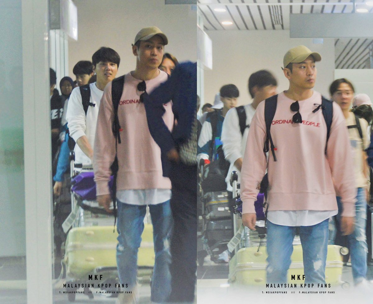 msiakpopfans's tweet photo. [PICS] 180516 #LOTJinSabah Law of The Jungle in Sabah Group 2 arrival in KKIA 

- Shinhwa (Andy, Eric, Minwoo), Yoon Shi Yoon, Lee Da Hee, Kangnam, Jang Dong Yoon 

❤️🇲🇾

(1/2)

#throwback #nottoday  #lambatupdate 🙃 https://t.co/treUyi9NIn