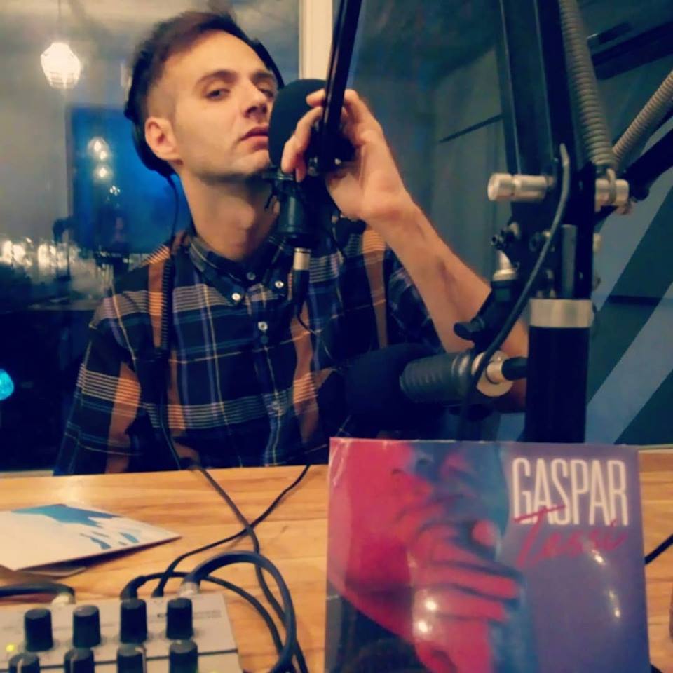 MoochilaTv's tweet photo. #YOISTA
@gaspartessi nos visitó y entre tanta conversación previamos su concert del 1/6 en el @ccmatienzo
La nota completa escuchala aquí: https://t.co/NmeyucBJA8 https://t.co/CYQYovXpir