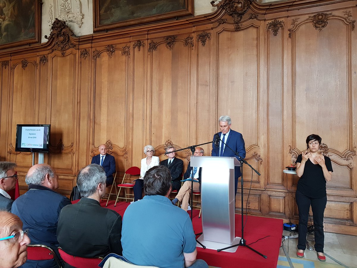 CaenOfficiel's tweet photo. #Caen Signature de la charte #RomainJacob pour l'amélioration de l'accès aux soins et la santé des personnes handicapées
🔹en présence de @joelbruneau, G. Hurelle, C. Gardel directrice générale @ars_normandie, P. Jacob président de @handidactique et F. Leroy président de la #RSVA https://t.co/1ziWqZUmkm