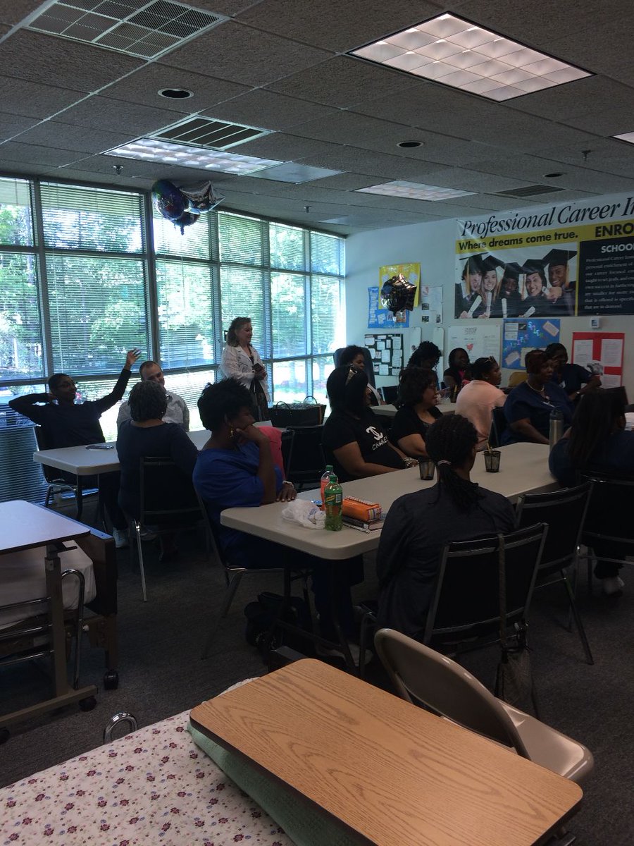 PciAmelia's tweet image. Celebrating our students!

#pci #medicalclasses #nurseaidetraining #pcaclasses #pharmacytechniciantraining #medicationaideclasses #amelianottowayclasses