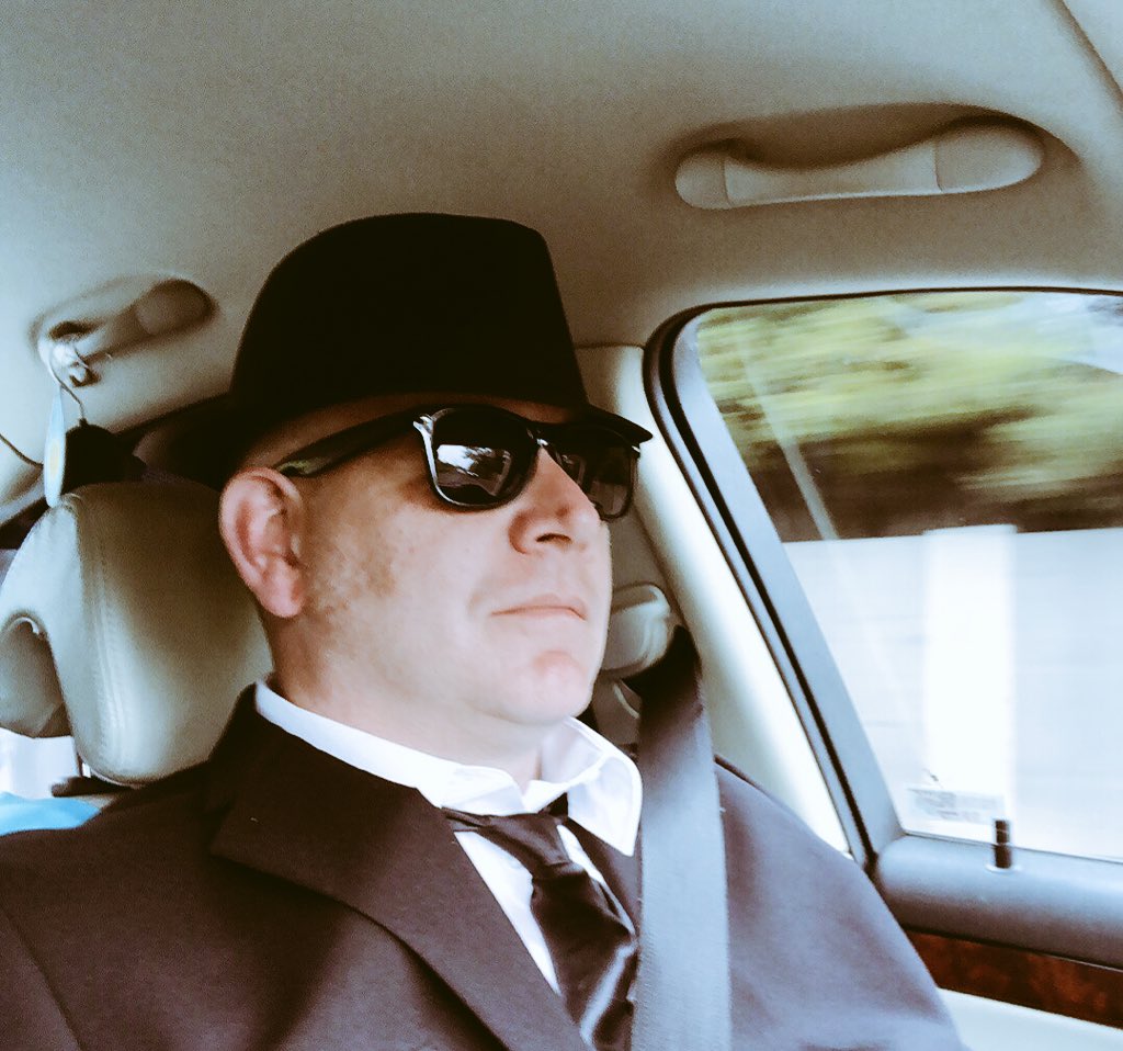 BustRally's tweet photo. Just picked #Jake up from  #HMPrisley the trip has started! #Jake and #Elwood reunited https://t.co/ZH1OvTV1rp