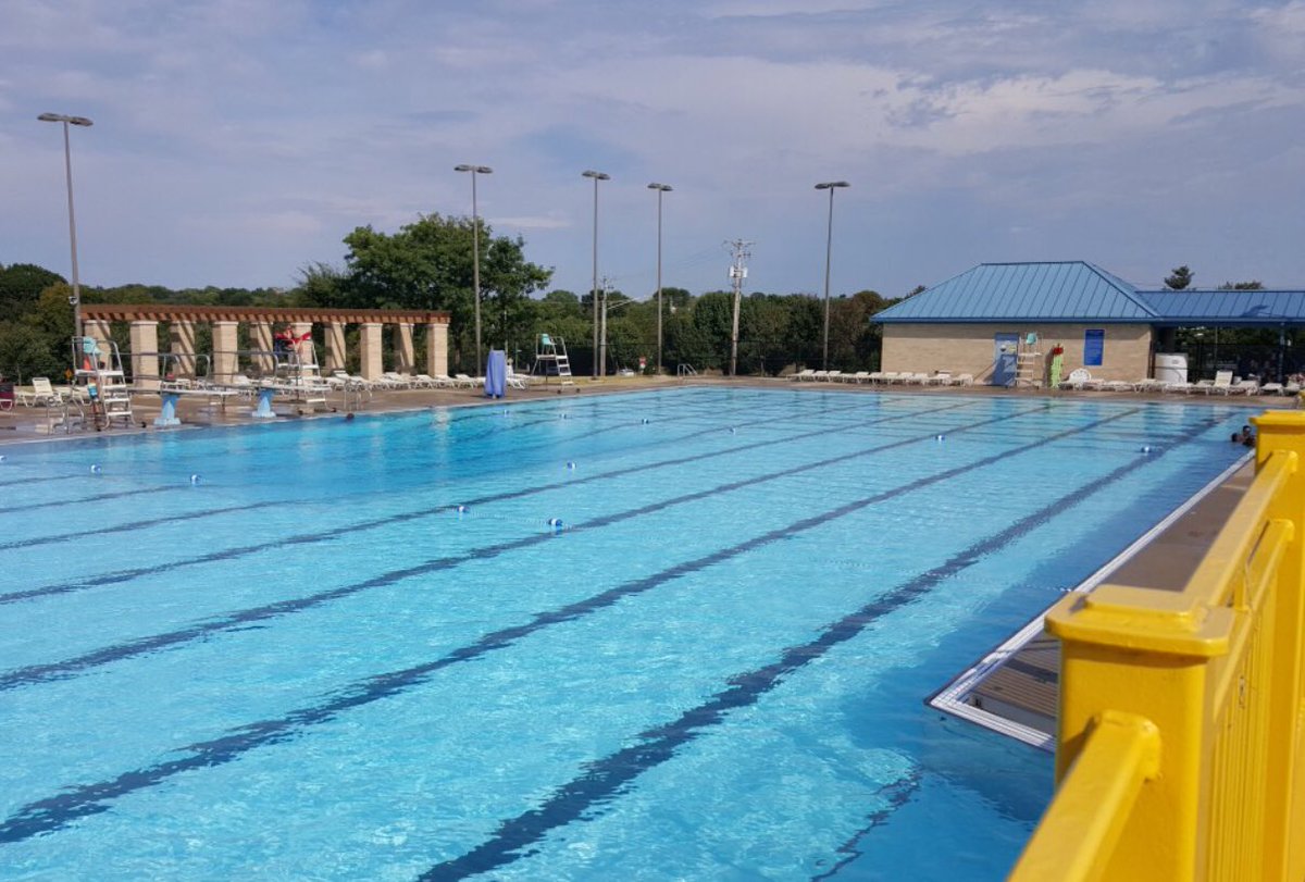 raceaquatics's tweet photo. It’s almost time...... #practiceoutside
🏊🏊🏊🌝🌝🌝
💪🏻💪🏻💪🏻💪🏻💪🏻💪🏻 https://t.co/cY4o0CI71d