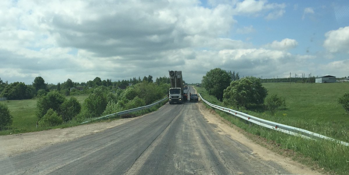 <a href="/adm_kireevsk/">Игорь Цховребов</a> <a href="/Tularegion71/">Правительство ТО</a> Завершается капитальный ремонт автомобильной дороги "Шатск-Гамово-Шувайка" на участке от п. Красный Яр до п. Серебряные Ключи