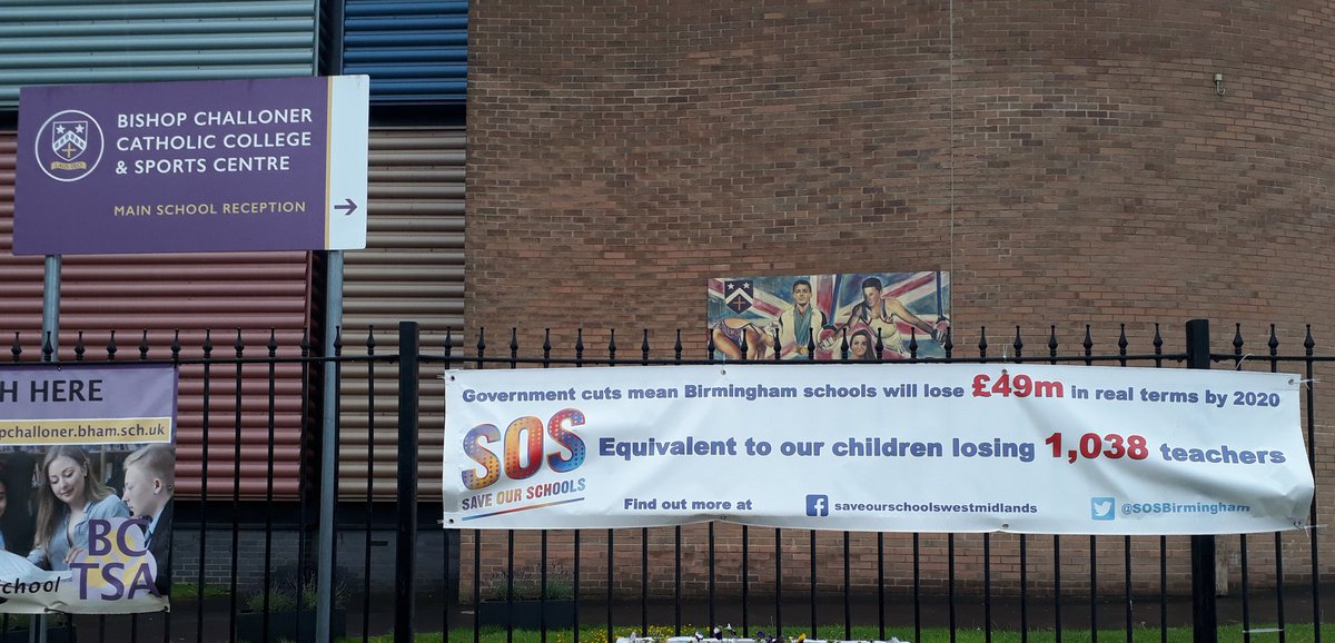 SOSBirmingham's tweet photo. More banners spotted today! This one at Bishop Challenor ✊😊💗 #schoolcuts #saveourschools @MidlandsNUT @JackDromeyMP @rob_kelsall @BirminghamNUT @andrewbaisley @fairfundschools https://t.co/NRyvHINurH