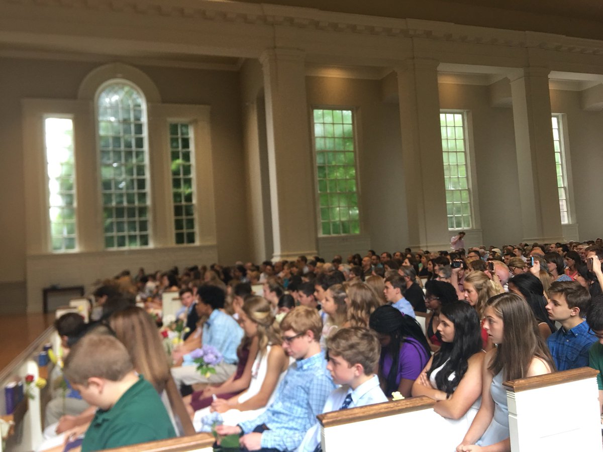 HeyMrShane's tweet image. 8th graders moving up!