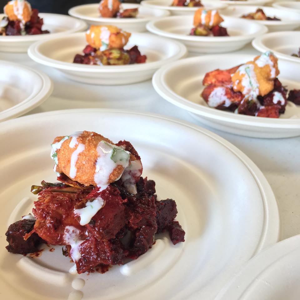 Gallimore's tweet photo. #WomenEmpoweringWomen โa special thank you to @ChefCharLangley for putting together an incredible team of all female chefs to raise funds to reduce food insecurityโour 100%BPI #CertifiedCompostable Square Plates & Bowls served up elegance for the 1st #GreasySpoonDiner in #Toronto https://t.co/cATMTeq3DP