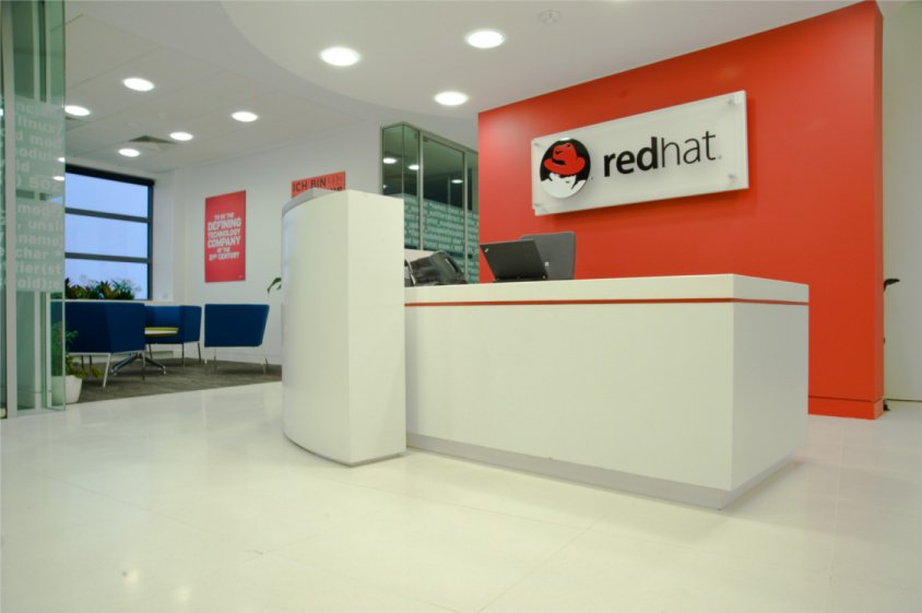 RedHatItaly's tweet photo. Red Hat OpenShift Container Platform aiuta Vorwerk a integrare l’ecosistema di ricette in oltre 1,5 milioni di dispositivi Thermomix connessi
https://t.co/EfC9RnEwcZ 
#RedHat #HybridCloud #IoT #RedHatOpenShiftContainerPlatform https://t.co/xd30sFufes