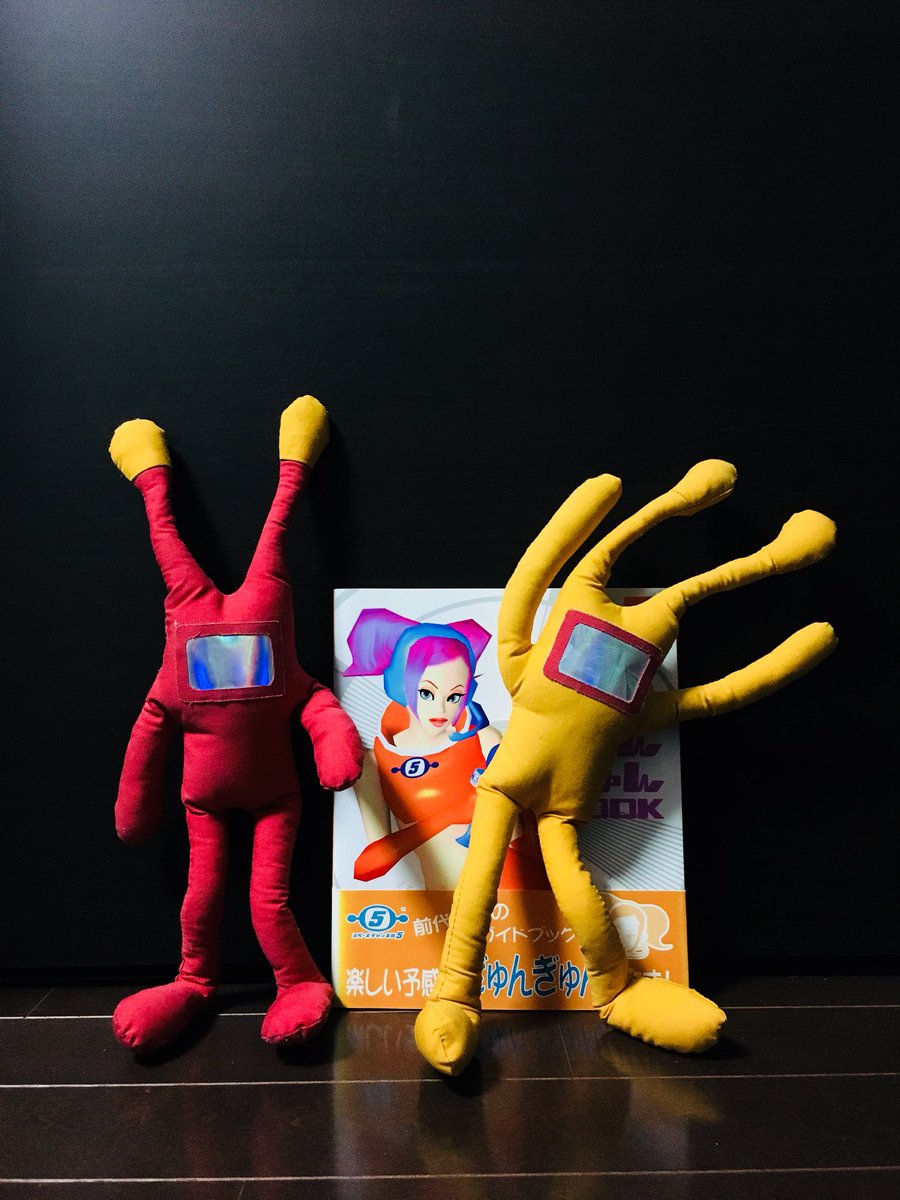 WA5NBX62PCFb07n's tweet photo. うらら誕生日おめでとう！
好きすぎて昔作ったモロ星人のぬいぐるみと一緒に撮影です。

#うらら誕生日 
#sch5 
#スペースチャンネル5 
#SEGA 
#ぬいぐるみ https://t.co/IGnH8mljVN