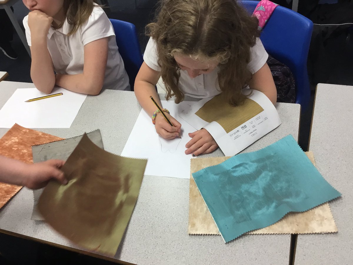 Portyschool's tweet photo. P3/4 have been using their landscape paintings as inspiration to design evening wear for a celebrity couple. #art #solvingdesignproblems https://t.co/flVbQDgKG3