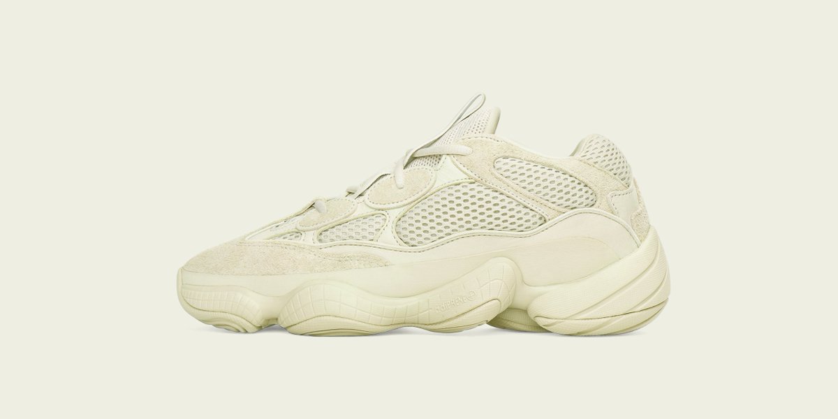 sneakersnstuff's tweet image. Register online now for the YEEZY 500 ‘Super Moon Yellow’ online raffle and online raffle with in-store pick up (New York, Stockholm, London, Paris, Berlin): bit.ly/2xmPb50