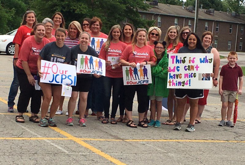 FES4thGrade's tweet photo. Started our morning with a walk-in 💜🐶 #fairdaleworld #120Strong #ourJCPS https://t.co/nB9Iuqbuou