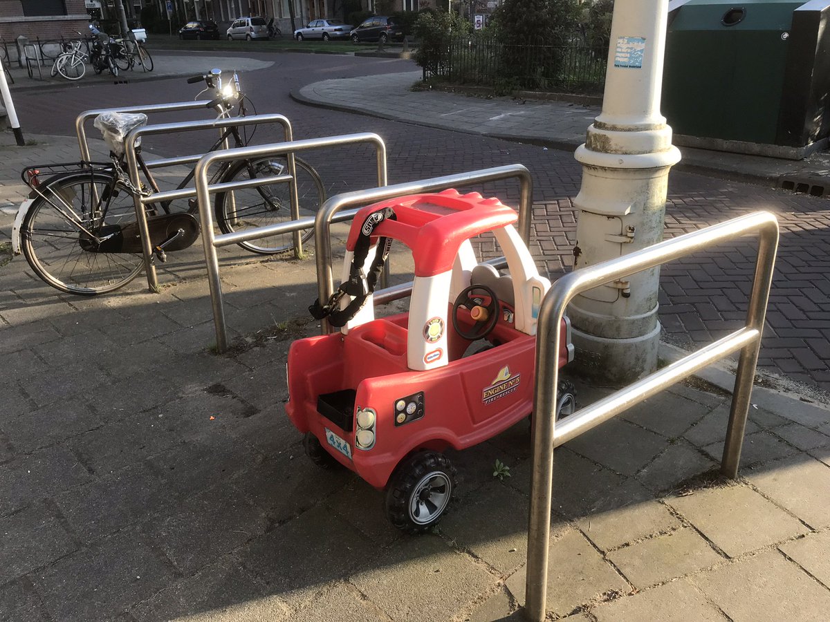 Parkeeronderzoek in Amsterdam? Geen auto ontdekt... Wij helpen u graag! #parkeeronderzoek #Amsterdam #scanauto