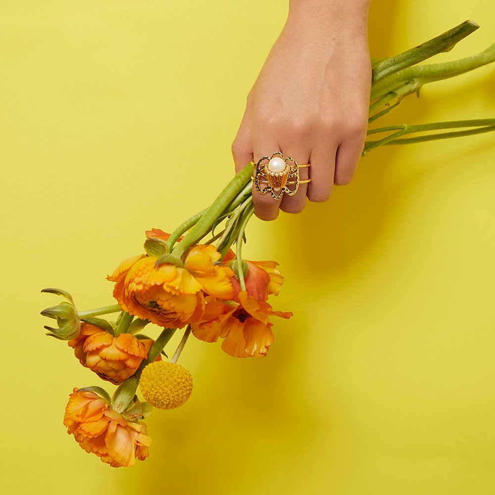 Nocturne_Studio's tweet photo. Beautiful blooms and the Orchid Ring to brighten up our day ✨ 

Shop Now >> https://t.co/KKblrbvmaP https://t.co/QNcO6M9mTu
