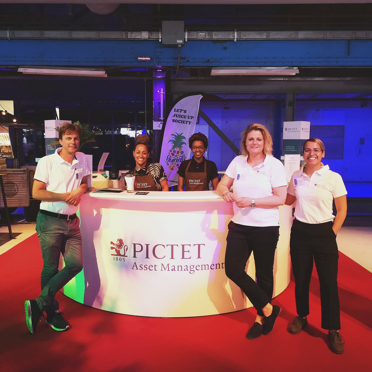 PictetAM_NL's tweet photo. Wij kijken uit naar vanmiddag @FD_BNR_LIVE! Kom gezellig langs bij onze stand en praat met ons bij over beleggen in een langer en gezonder leven. #pdf2018 #finance #event #beleggen https://t.co/daj1xmwub1