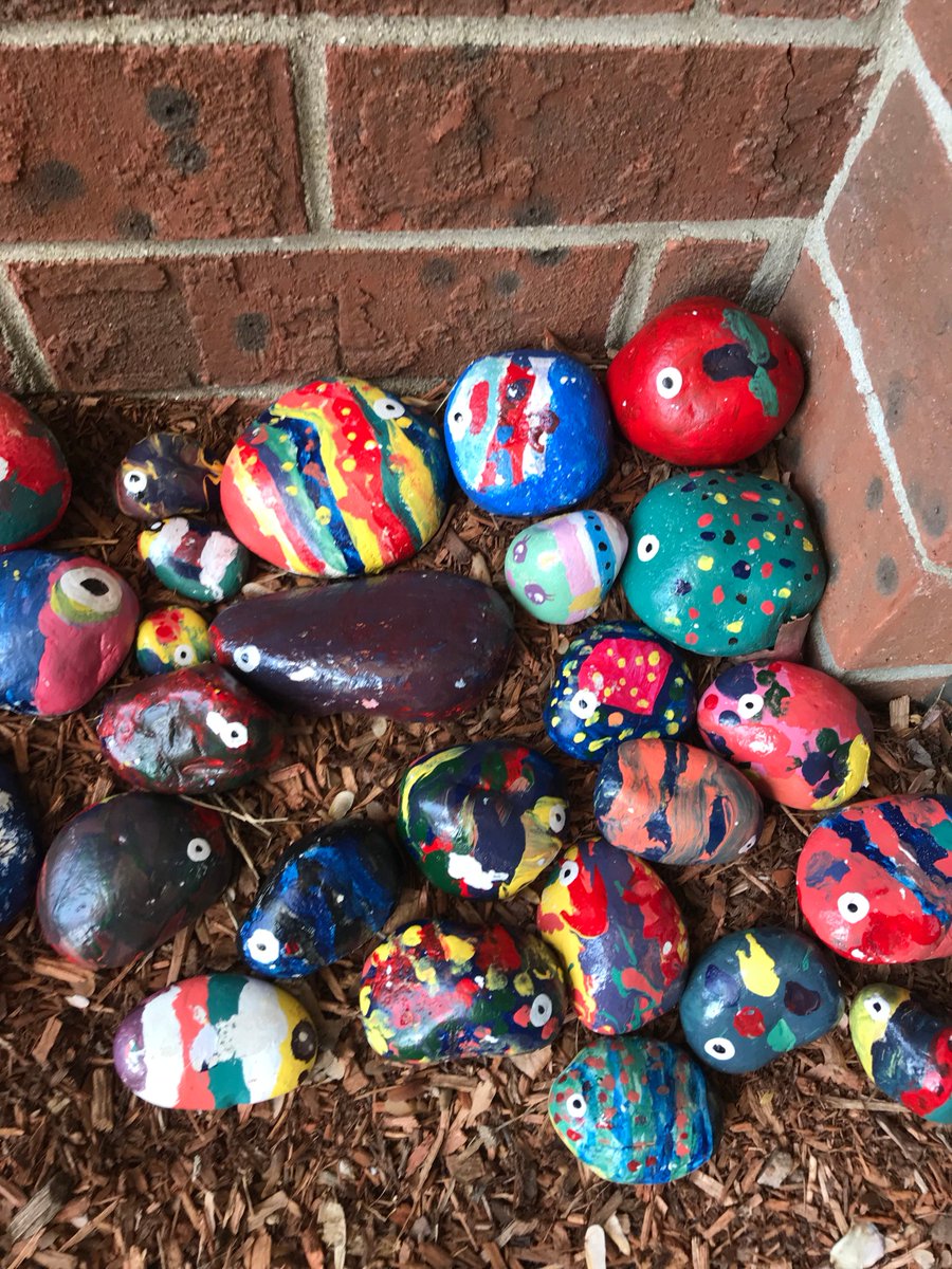 drcrispschool's tweet photo. Dr. Crisp students created unique painted rocks to celebrate our diversity and unique selves thanks to a grant from CLiF which provide materials and the book Fish is Fish. #Nashuaschools #nsd42, @cliforg #weareunique
#fishisfish https://t.co/oT1iAGNBuj