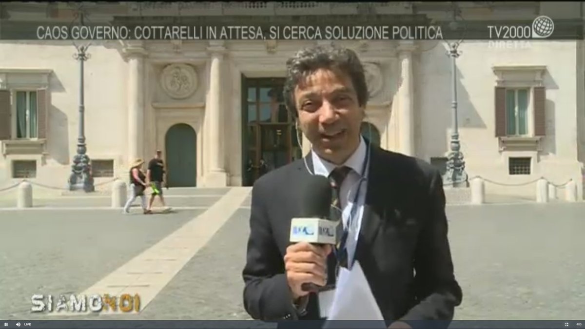 In collegamento da #Montecitorio il collega del Tg di <a href="/TV2000it/">Tv2000.it</a> <a href="/AugustoCantelmi/">Augusto Cantelmi</a>: "<a href="/CottarelliCPI/">Carlo Cottarelli</a> si trova qui e si aspetta guidi un #governo di emergenza, ma #DiMaio risponde o #Conte premier o voto a luglio"
#siamonoitv2000  #Quirinale #governo #crisiistituzionale