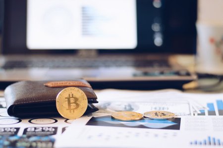 leogrove_80's tweet image. #WhoInventedBitcoin, #BitcoinHistoryChart Floyd Mayweather-backed Centra Tech ICO founders indicted for fraud - TechCrunch goo.gl/z3RiX1