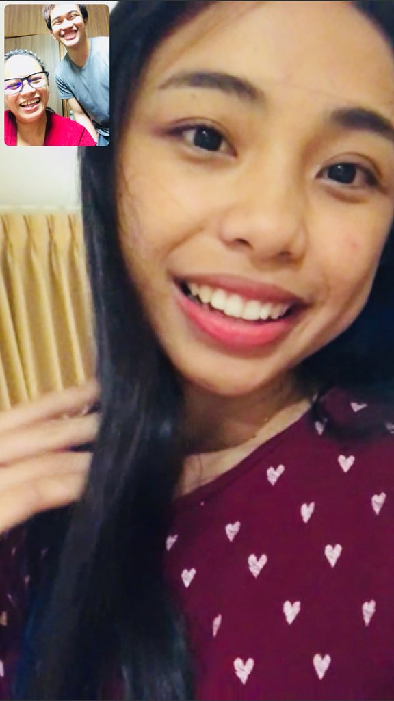 EntrataLorna's tweet photo. Maraming salamat sa mga tga ilo-ilo salamat po sa pagpunta ninyo At sa mainit na pagtanggap na makapagperform an anak ko sa lugar ninyo GODBLESS yu  to all 

MAYMAYMagSadya SaRobILOILO https://t.co/eidM1SpQQN