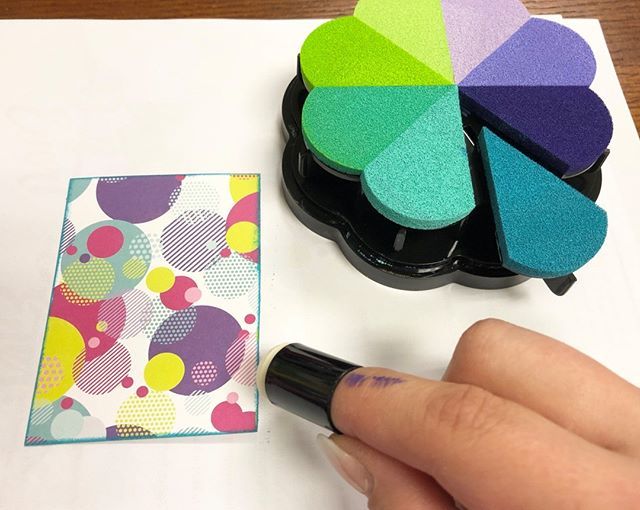 clearsnap's tweet photo. Inking edges is one of our favorite #inktechniques 😊 What is one of yours? 
#papersbff #craftersbff #colorbox #colorboxink #clearsnap #stamping #petalpoint #pinkandmainpaper #handmadeisbest #creativelife #diyideas #diyinspiration #doityourself #creat… https://t.co/sxzolEpTxz https://t.co/aFzdSgROE6
