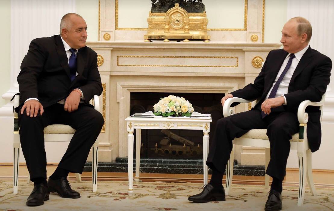 [Odintu Ministr] RdP del PM Berbatov y el Presidente Putilin desde el Gremlin DecpuSfV4AAyM_J