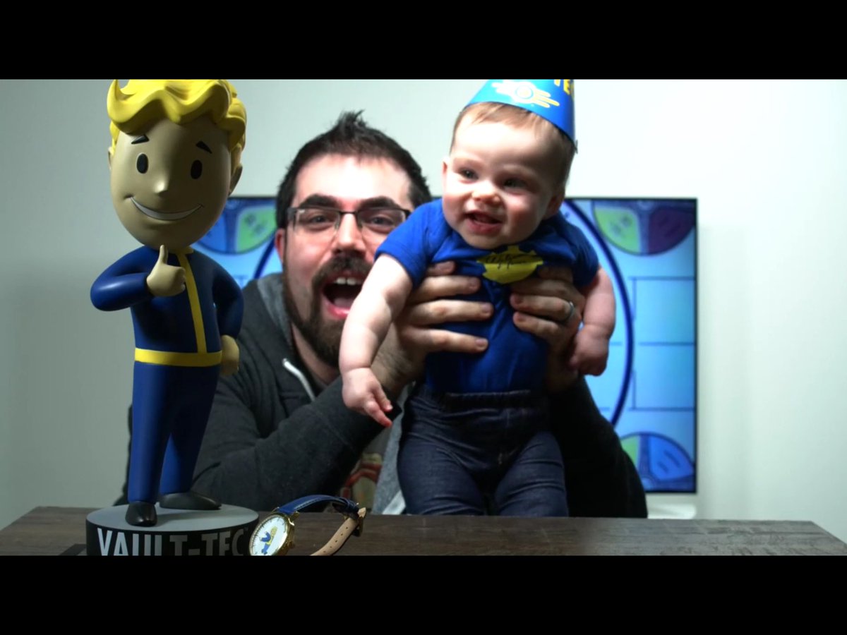 lupawolf152's tweet photo. I MISSED SOMETHING! DID A DEATHCLAW PLUSHIE COME AND EAT THE CUPCAKE! BUT HERE’S A BABY!! @BethesdaSupport @Fallout #PleaseStandBy #StillStandingBy https://t.co/8diseLprar https://t.co/WGLCPo0Jfy