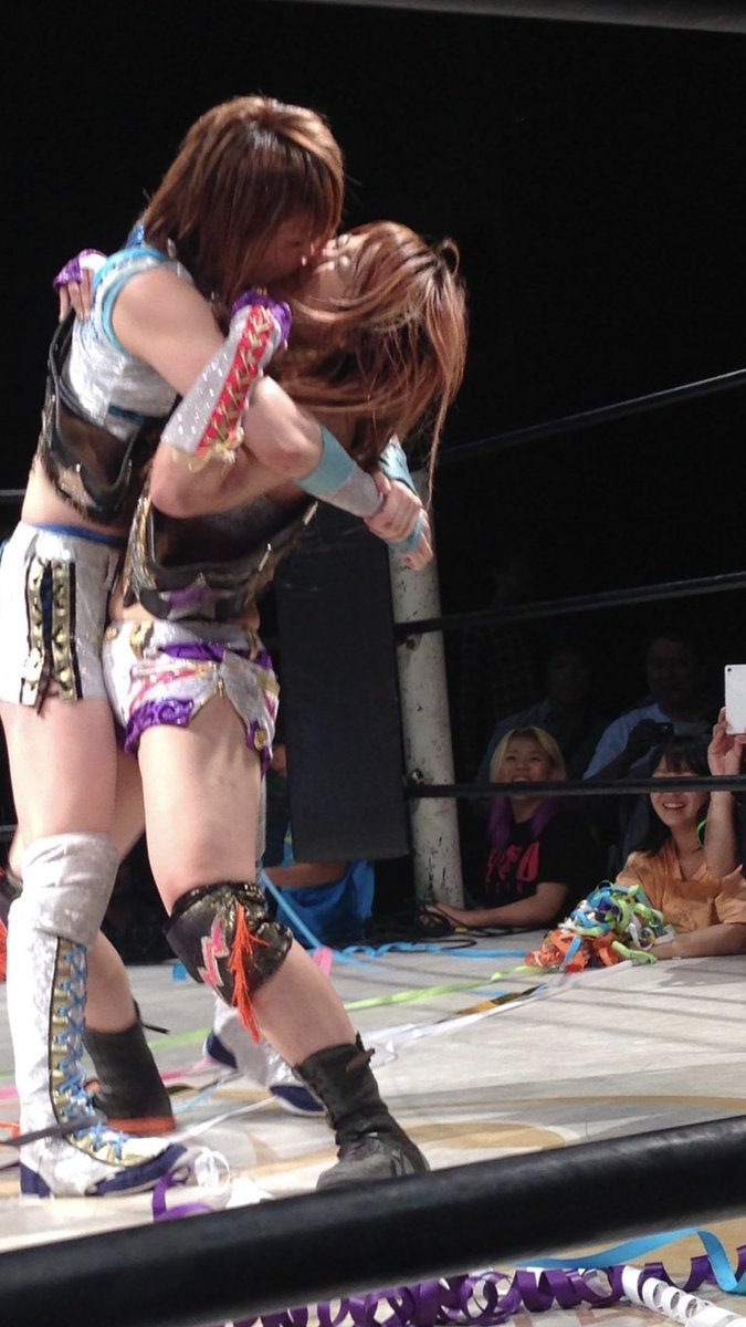 レズプロレス  / X