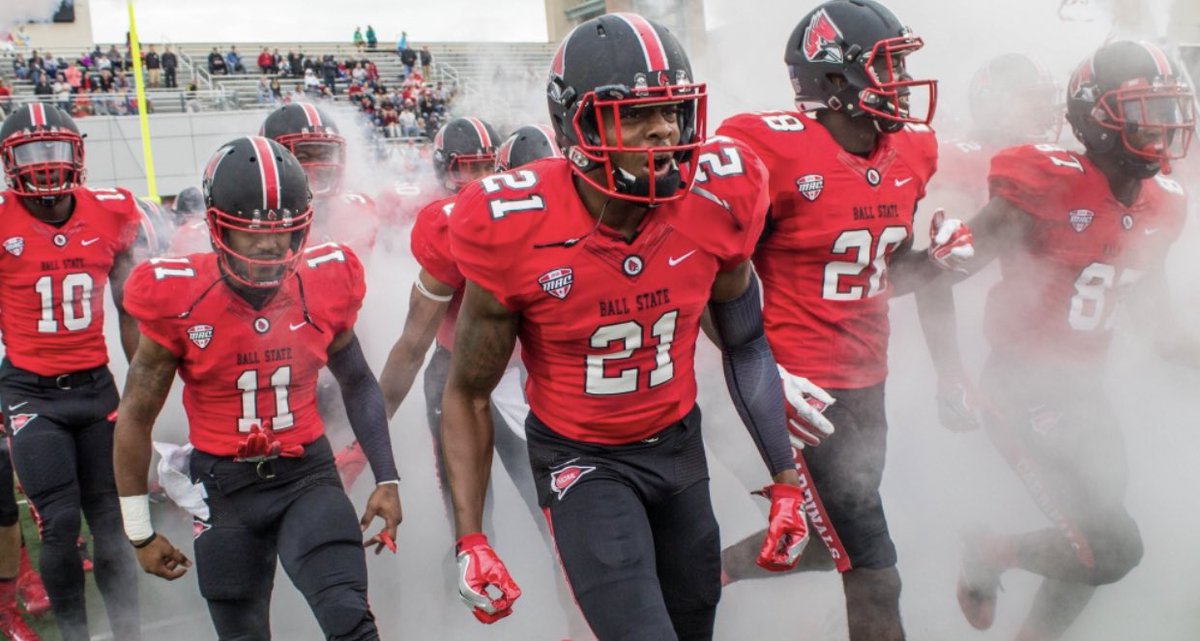 dnich23's tweet photo. Blessed to receive an offer from Ball State🔴⚪️ #WeFly19 https://t.co/kewve04P3B