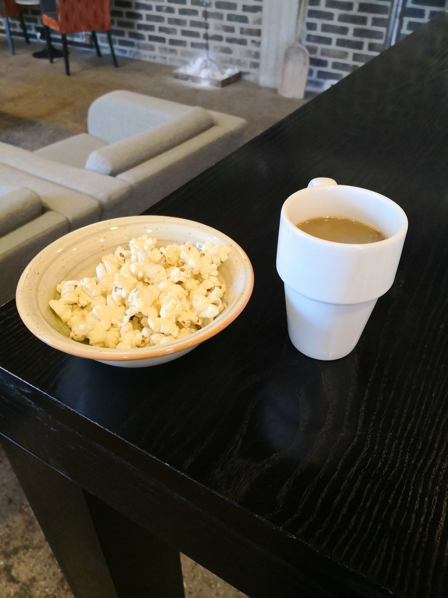 MattiasLehmus's tweet image. This is a Swedish geek fika
#MegaGeekWeek #labcenter #TrueSec