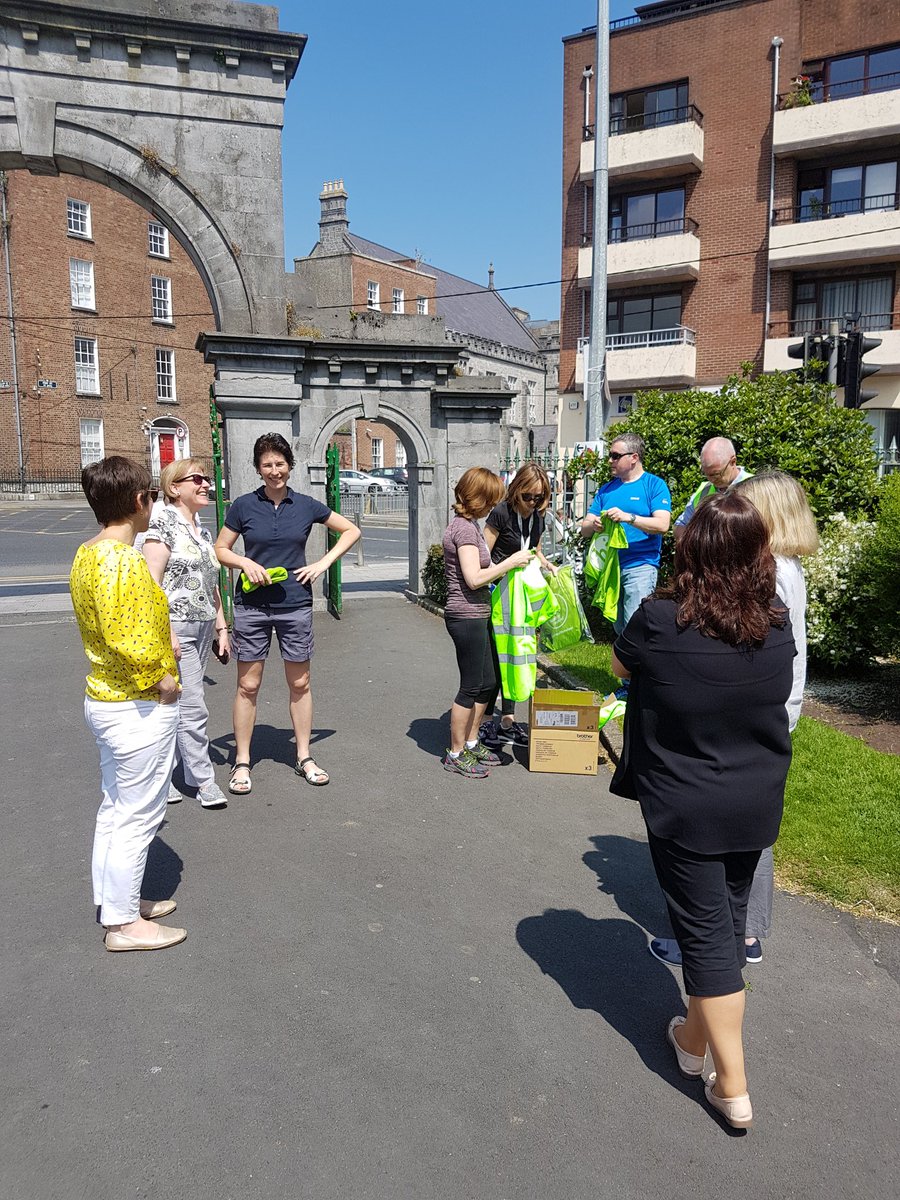 CommHealthMW's tweet photo. Our first @HSEvalues @HealthyIreland lunchtime walks organised by our Catherine St champions took place today. Almost 40 staff took part and it will be the norm every wednesday for the summer months #activelimerick #activebodyactivemind #weareourvalues https://t.co/rLssB30iZX