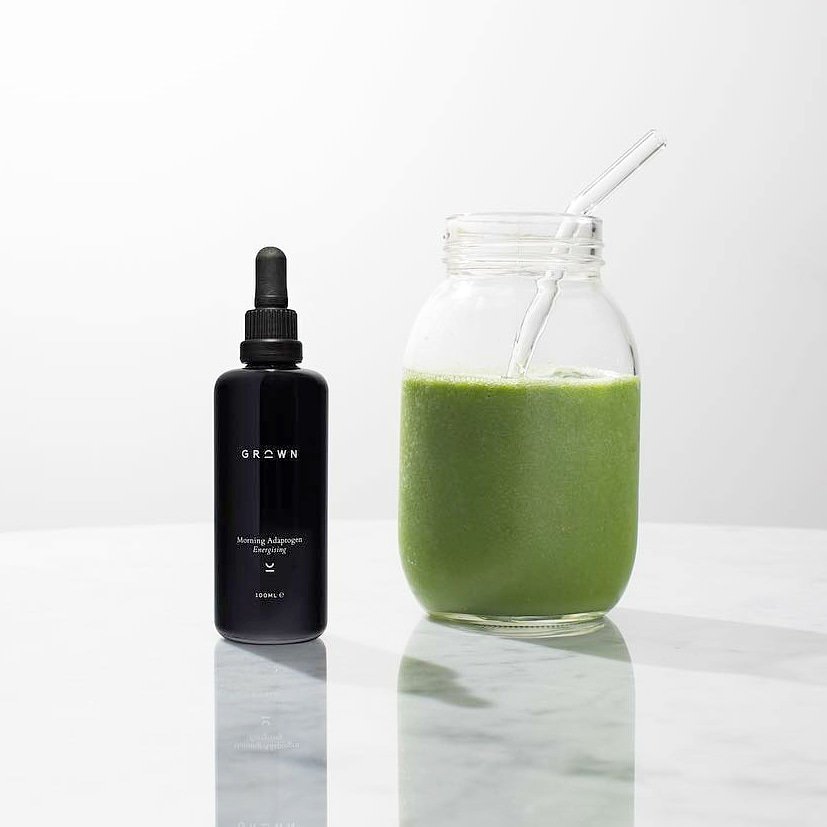 sedgcreative's tweet photo. 🖤's
#love #foodporn #vegan 
#Repost @thisisgrown
・・・
Green smoothie from @batchorganics laced with our “Morning Adaptogen.” It’s a energising formula of Astralagus, Black Maca, Chaga, Cordyceps, Eleuthero, Schisandra and Rhodiola. Available now at https://t.co/IsThbovDZm https://t.co/YJlr5QgpuF