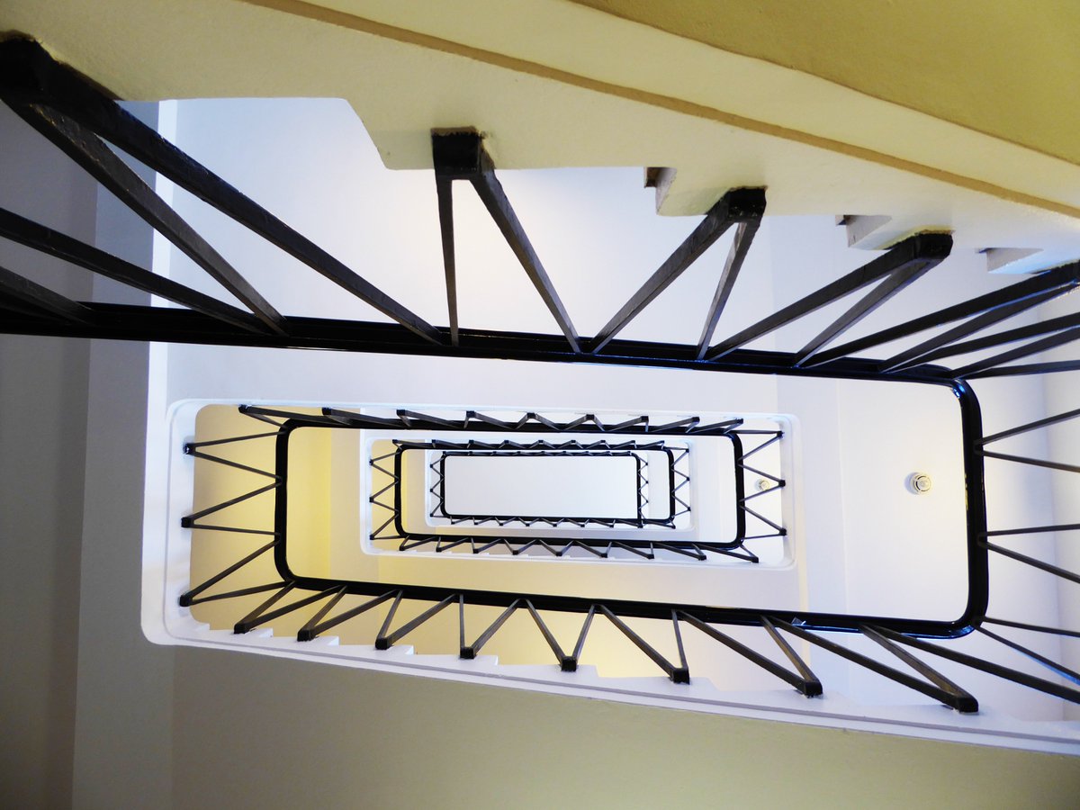 savoyconstruct's tweet image. A sensitive #refurbishment of the communal areas in a luxury mansion block designed by Sir Gilbert Scott in Putney. View the full project details here: savoyconstruction.co.uk/projects/sir-g… #interiorfitout