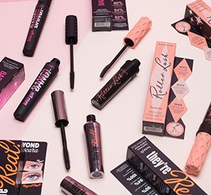 AnythingGoesL's tweet photo. 😲 LAST CHANCE to #win a £150 voucher to spend at @BenefitUK RT #AGLComp and follow for your last chance to enter. 🏃‍♀️ to the site too for a bonus entry: https://t.co/3IF5QkwvXK - what would you do with it? #competition #giveaway #beauty #fashion https://t.co/oWO6OUIkAh