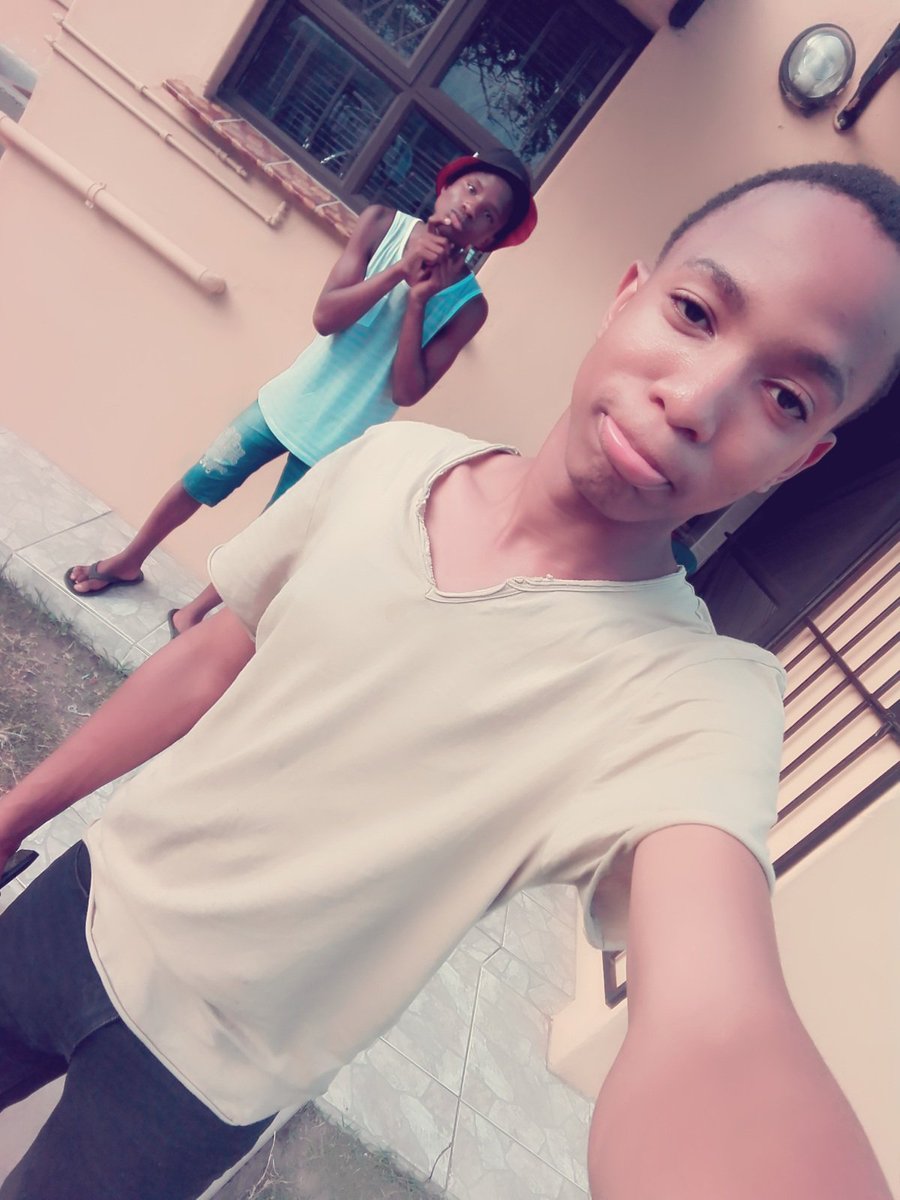 syanda1711's tweet photo. #HappyBirthday❤👑🎵
Big Brother Sabelo❤👑
Wish You Many More Years😍🙏 https://t.co/qTJgK7Y0H7