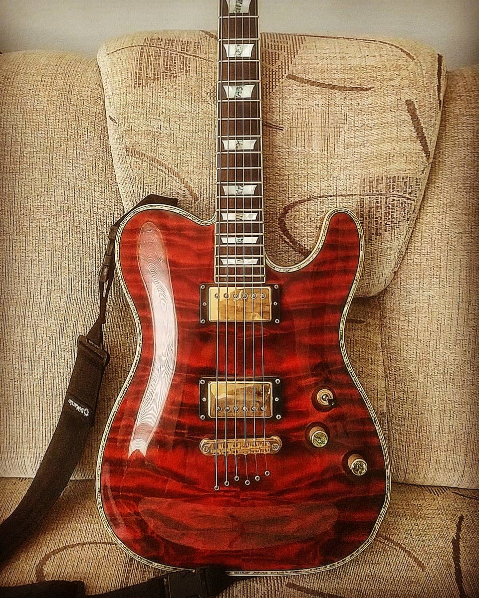 crowningmusic's tweet photo. Ace got a new baby!! #teamschecter #schecter #schecterguitars #telecaster #customtele #rocknroll #guitarist #shreddyready #official #thecrowning #thecrowningred #redtour https://t.co/n0yLOflxHb