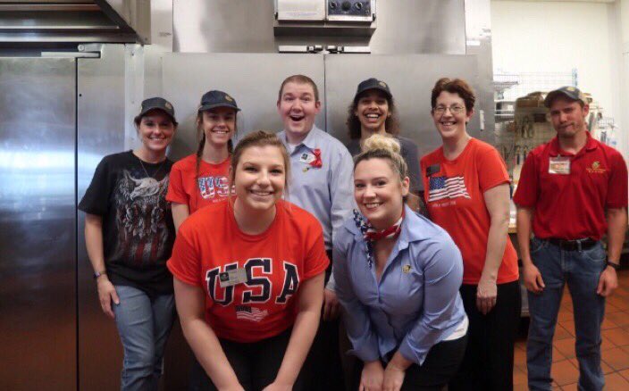 ZanyViper's tweet photo. @problems_panera When your work staff gets a photo taken together to send to our district manager since we were all wearing American colors/shirts for Memorial Day. But the forget you. Well I fixed it. https://t.co/OYwGcpB2n7