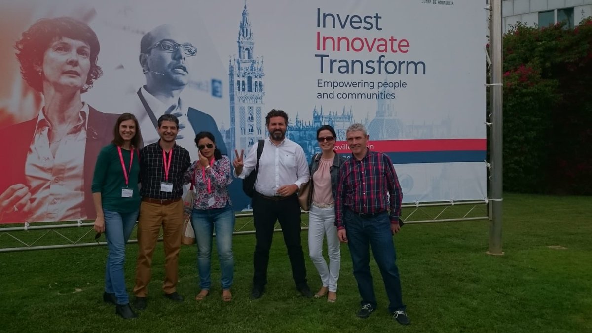 JavierFdezPresa's tweet photo. Y, finalmente, clausuramos el #essc18 #sevilla. Da gusto ver la de buena gente y buenos profesionales que trabajan en los servicios sociales de Andalucia https://t.co/KJWn6jVEdP