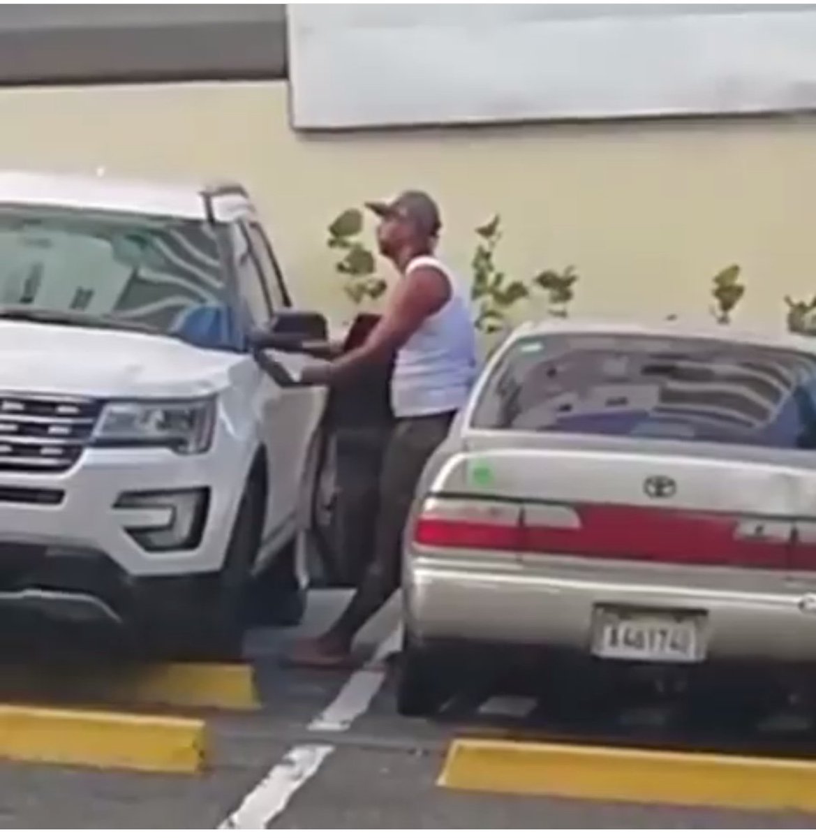 PoliciaRD tweet picture