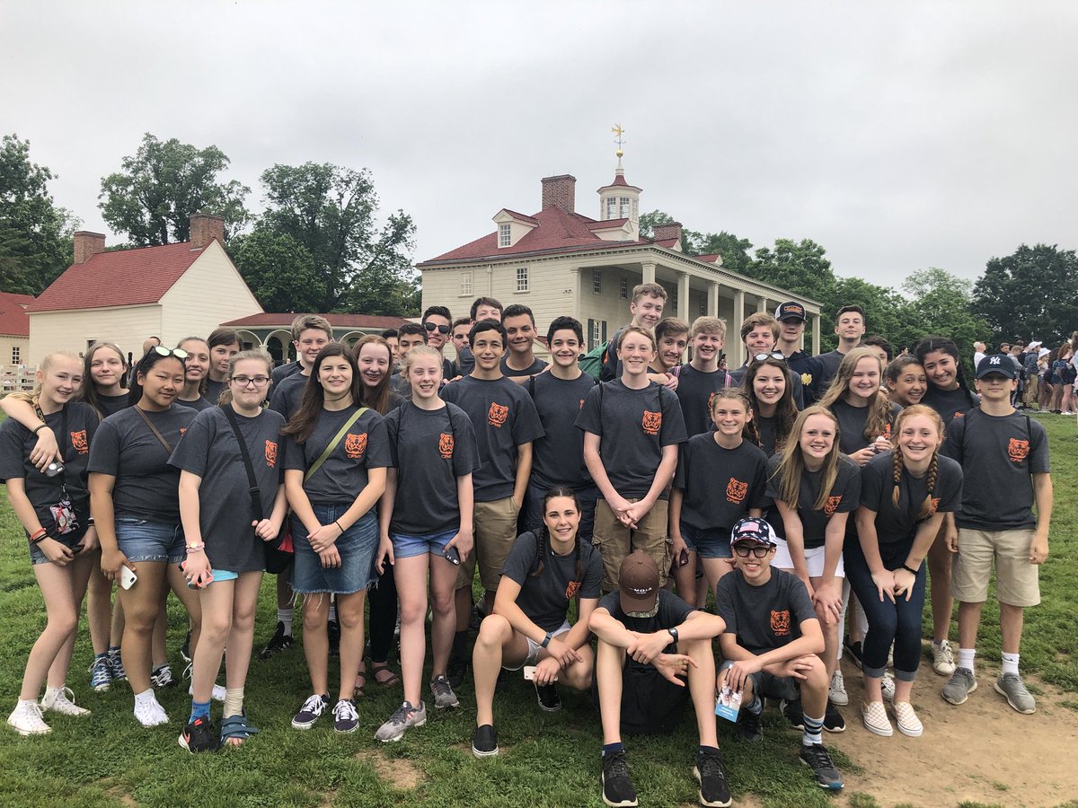 Emily Moore tweet media