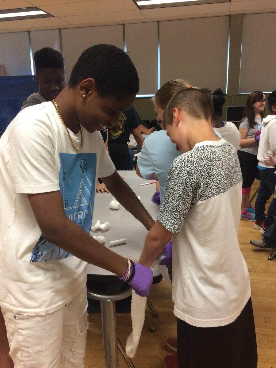 MrsGlase's tweet photo. Thank you #BAVTS for an awesome and eye opening afternoon! We had a great time! #TeamOpportunity #BASDproud @EastHillsMSbasd @BethlehemAreaSD https://t.co/MtdmHRVEXz