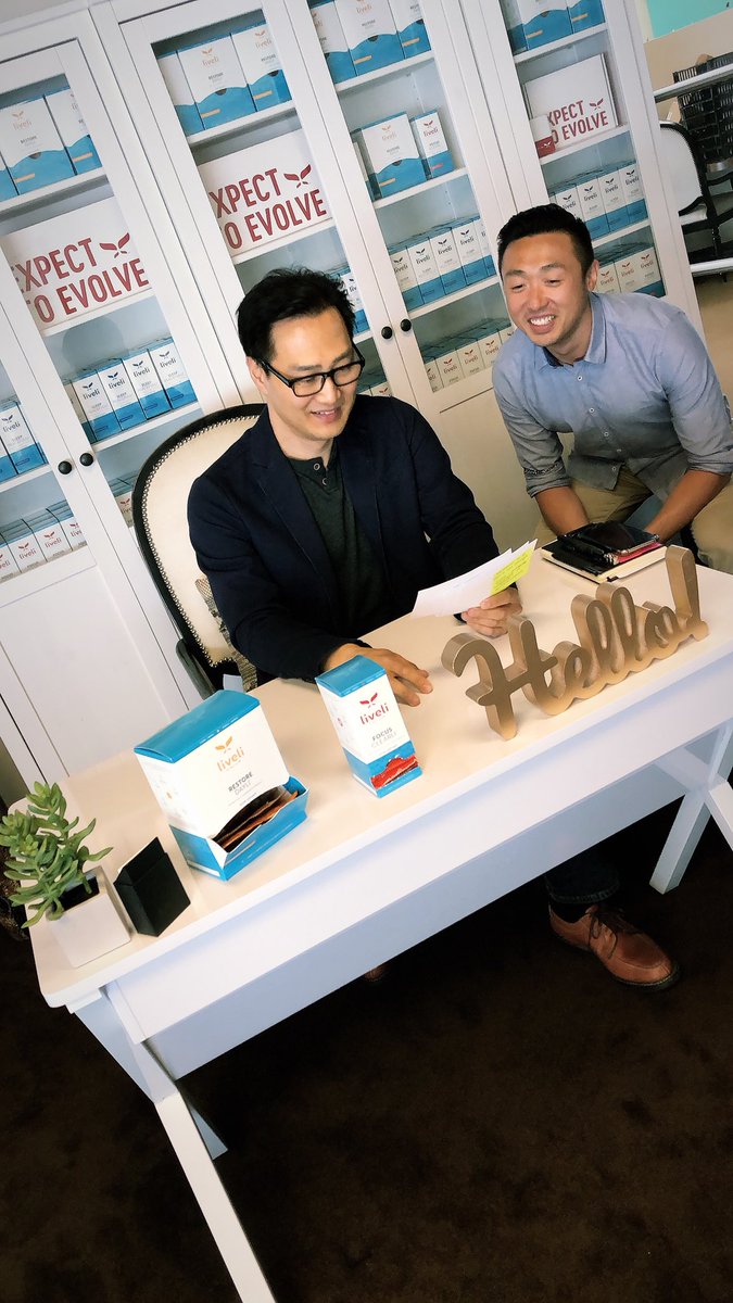 takeyourliveli's tweet photo. 15 MINUTES until #DoctorsHours with our very own Dr. James on Instagram live!
Will you be tuning in?
@jointhelivelihood Instagram live, 12PM PDT/3PM EST
See you there 👀 https://t.co/4RJmFN1VAa