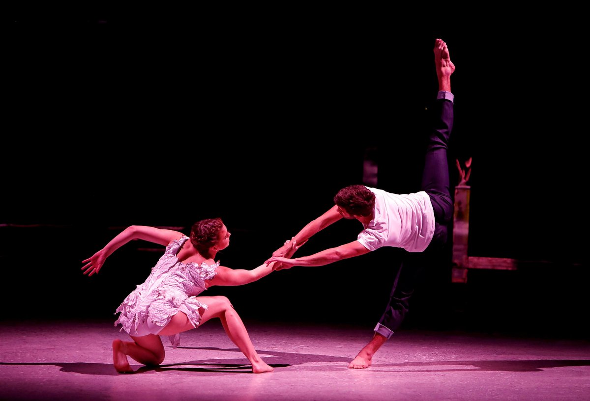 DANCEonFOX's tweet image. A true friend holds you up when you wanna fall down. #SYTYCD